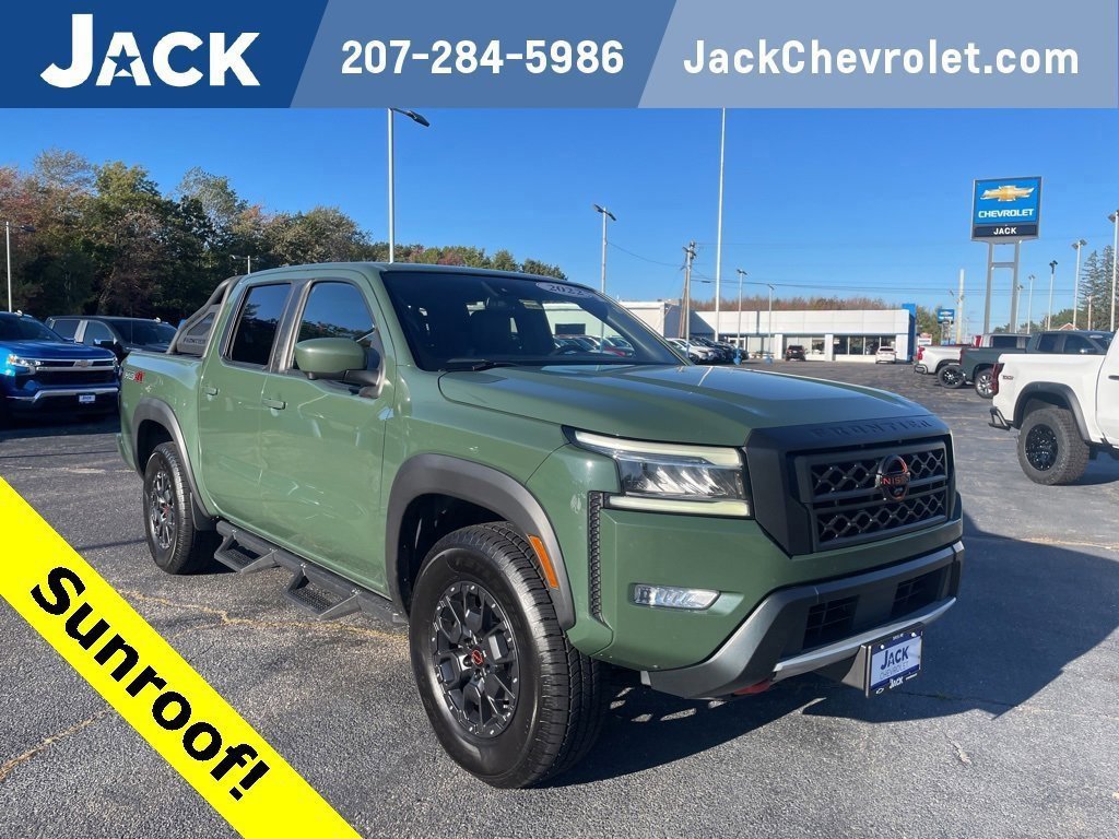2022 Nissan Frontier PRO-4X's photo