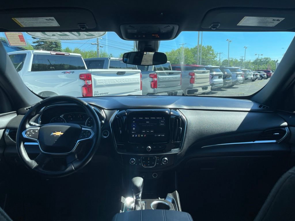 2023 Chevrolet Traverse 1LT - Photo 12