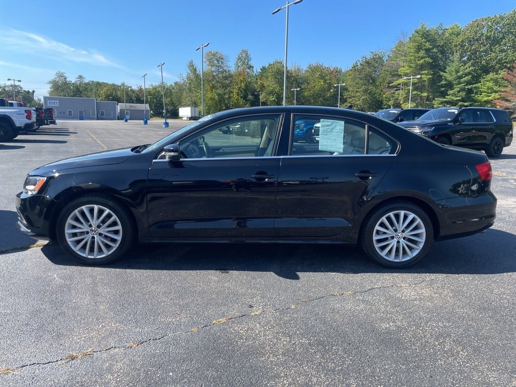 2015 Volkswagen Jetta 1.8T SE photo 3