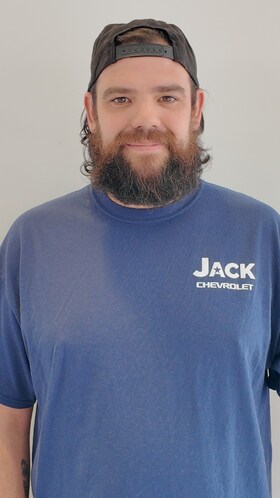 Staff member Adam from ID_c92d3e