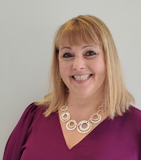 Staff member Diane A. from ID_0dcd52