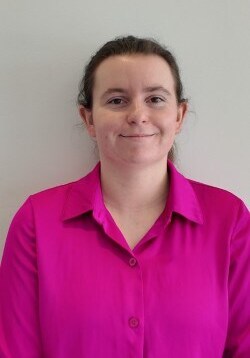 Staff member Melena from ID_0dcd52