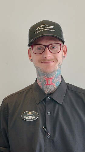 Staff member Matthew from ID_2776c7