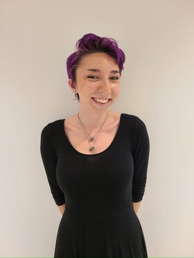 Staff member Christine from ID_0dcd52