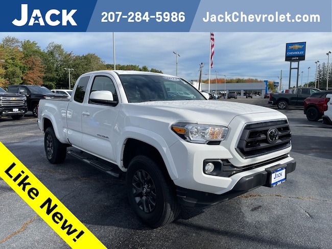 2022 Toyota Tacoma 4WD SR Truck Access Cab