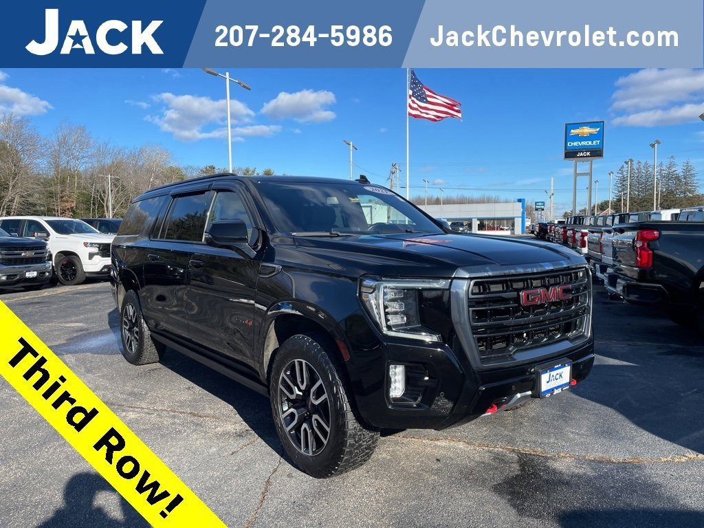 2021 GMC Yukon XL AT4's photo