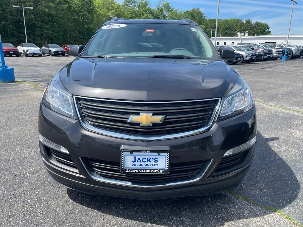 Used 2017 Chevrolet Traverse LS with VIN 1GNKVFED8HJ251810 for sale in Saco, ME
