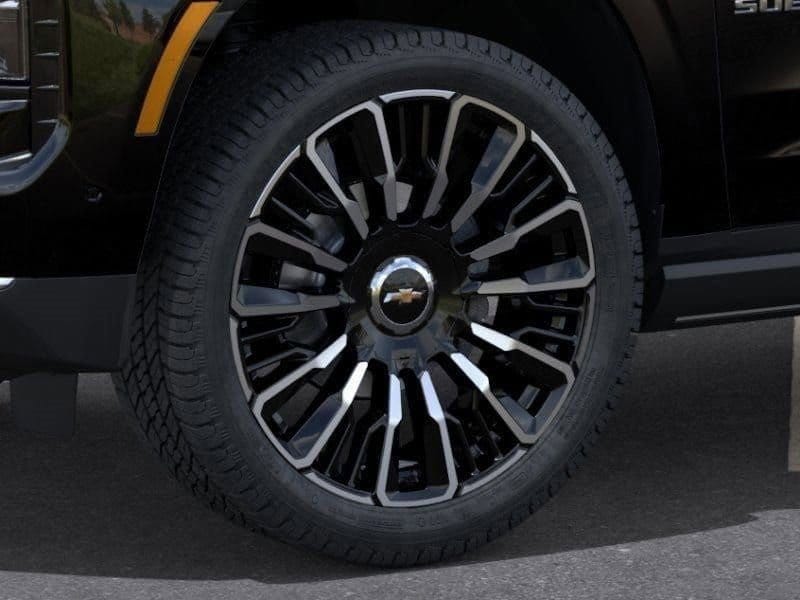2026 Chevrolet Suburban High Country - Photo 9