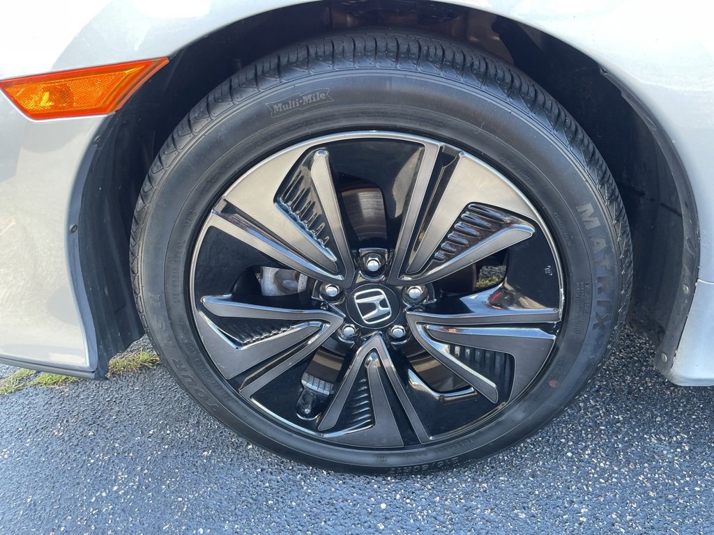 2019 Honda Civic EX Hatchback photo 4