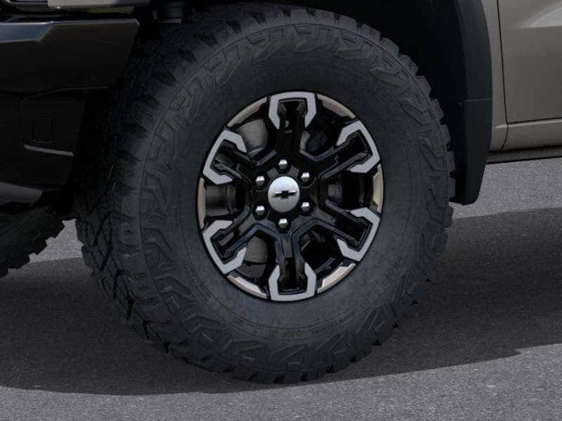 2026 Chevrolet Silverado 1500 ZR2 - Photo 9