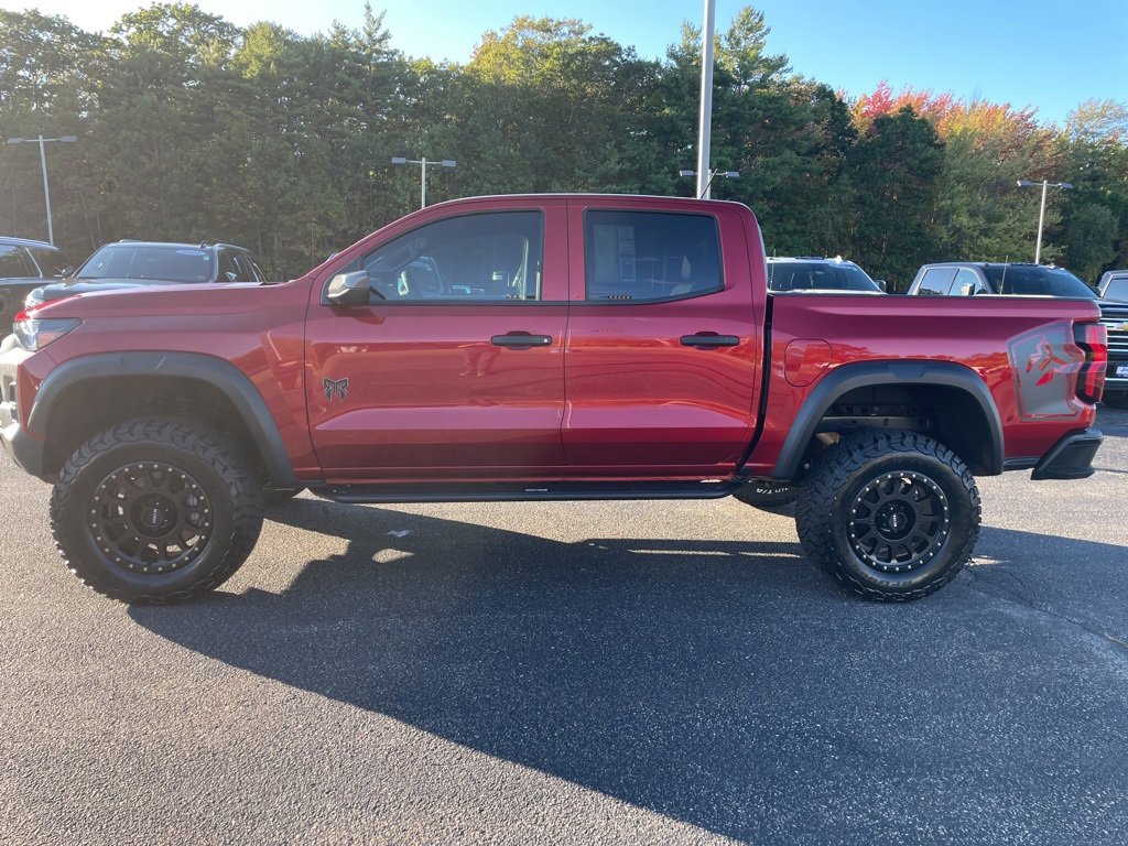 2025 Chevrolet Colorado Trail Boss photo 3