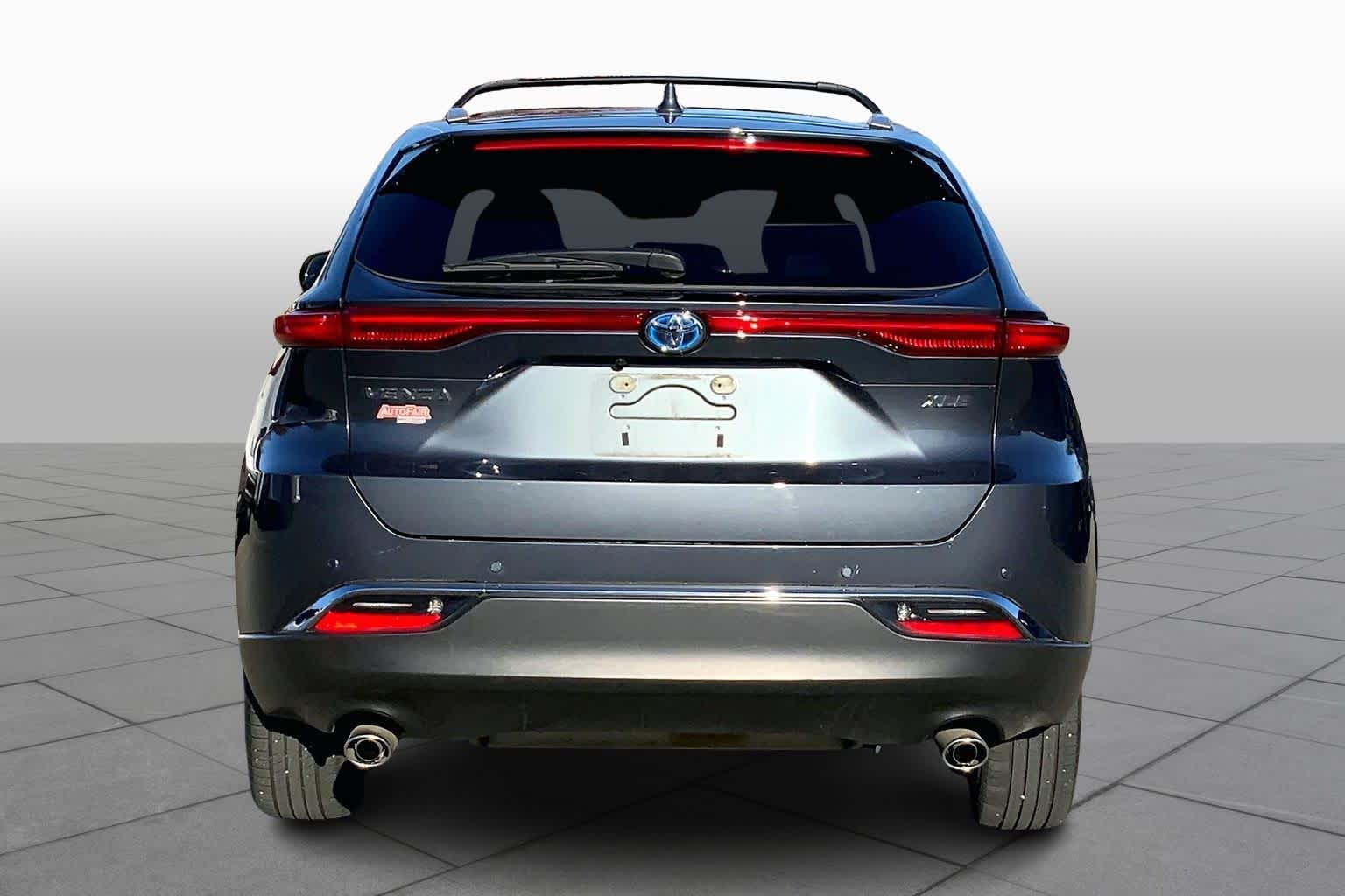 2023 Toyota Venza XLE photo 4