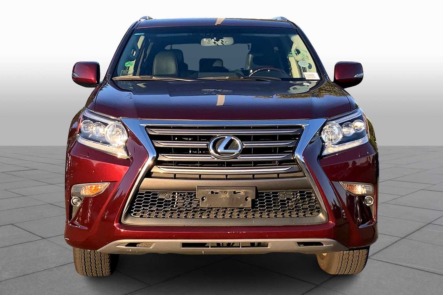 2015 Lexus GX 460 Luxury photo 2