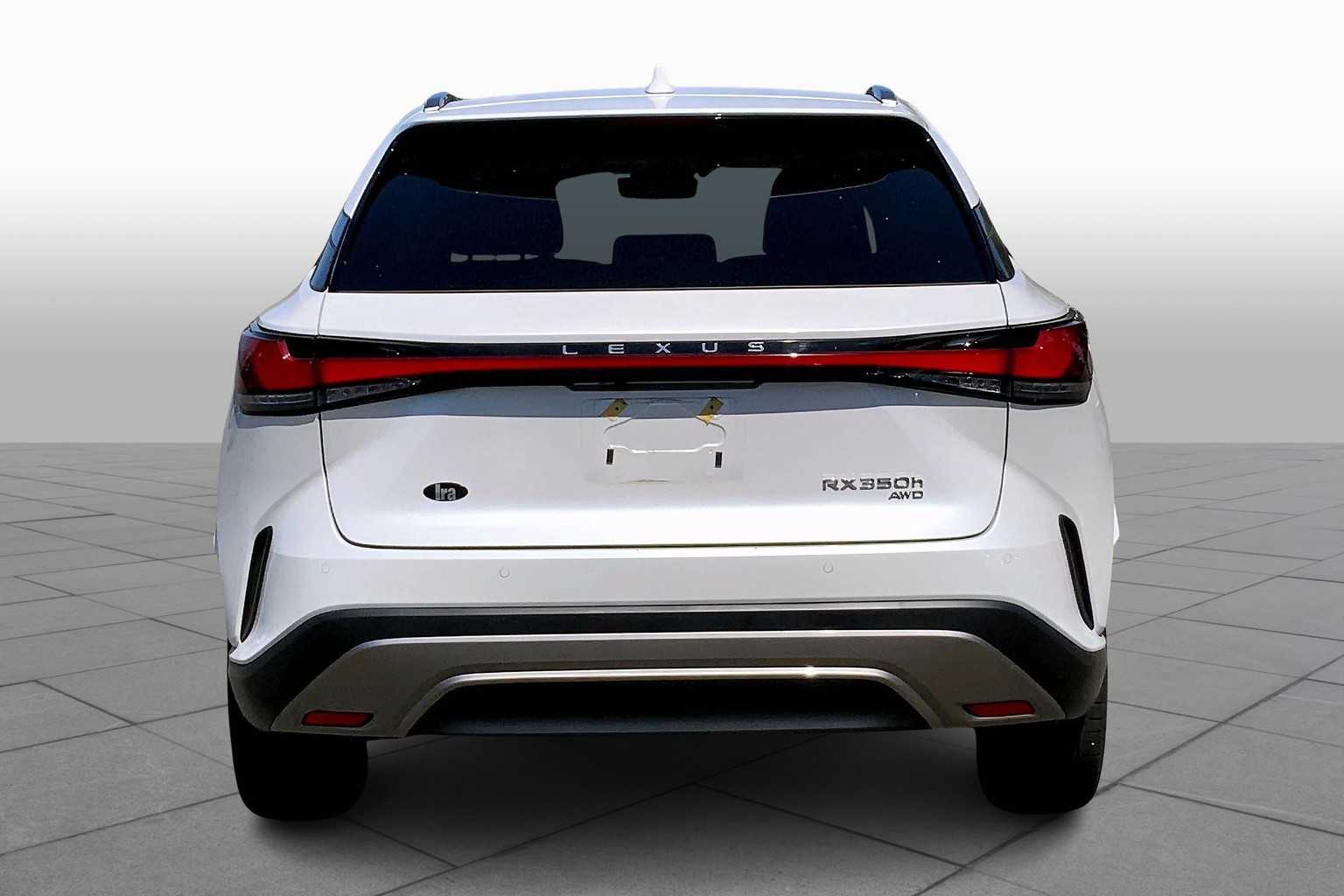 2024 Lexus RX Luxury AWD photo 4