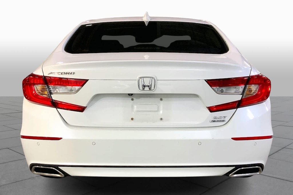 Used 2018 Honda Accord Touring 2.0T Auto