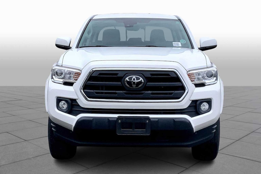 Used 2019 Toyota Tacoma SR5 Double Cab 5 Bed V6 AT (Natl) Double Cab 5 Bed V6 AT (Natl)