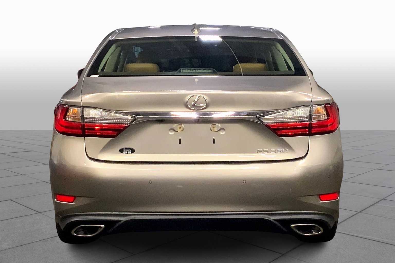 2018 Lexus ES 350 photo 4