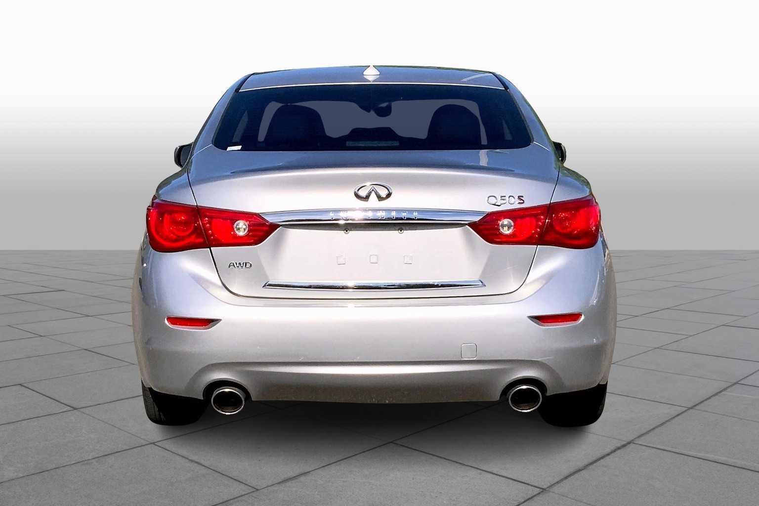2014 Infiniti Q50 Sport AWD photo 4