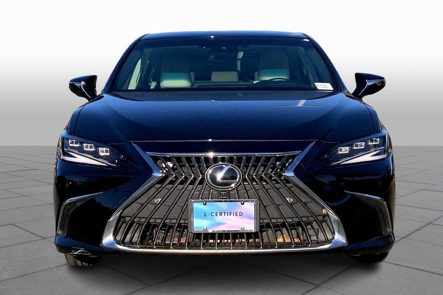 2025 Lexus ES Ultra Luxury photo 3