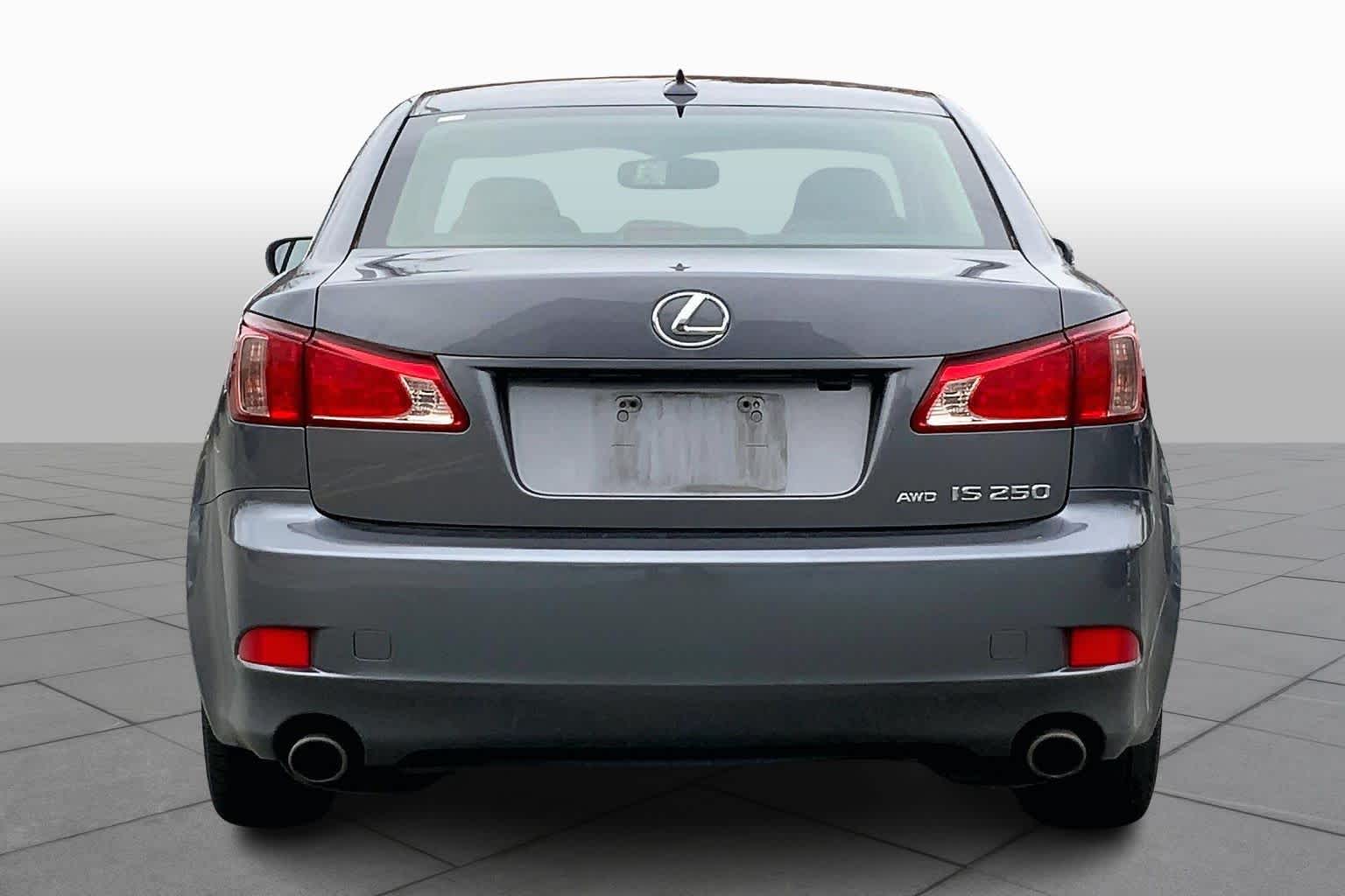 2013 Lexus IS 250 AWD photo 4