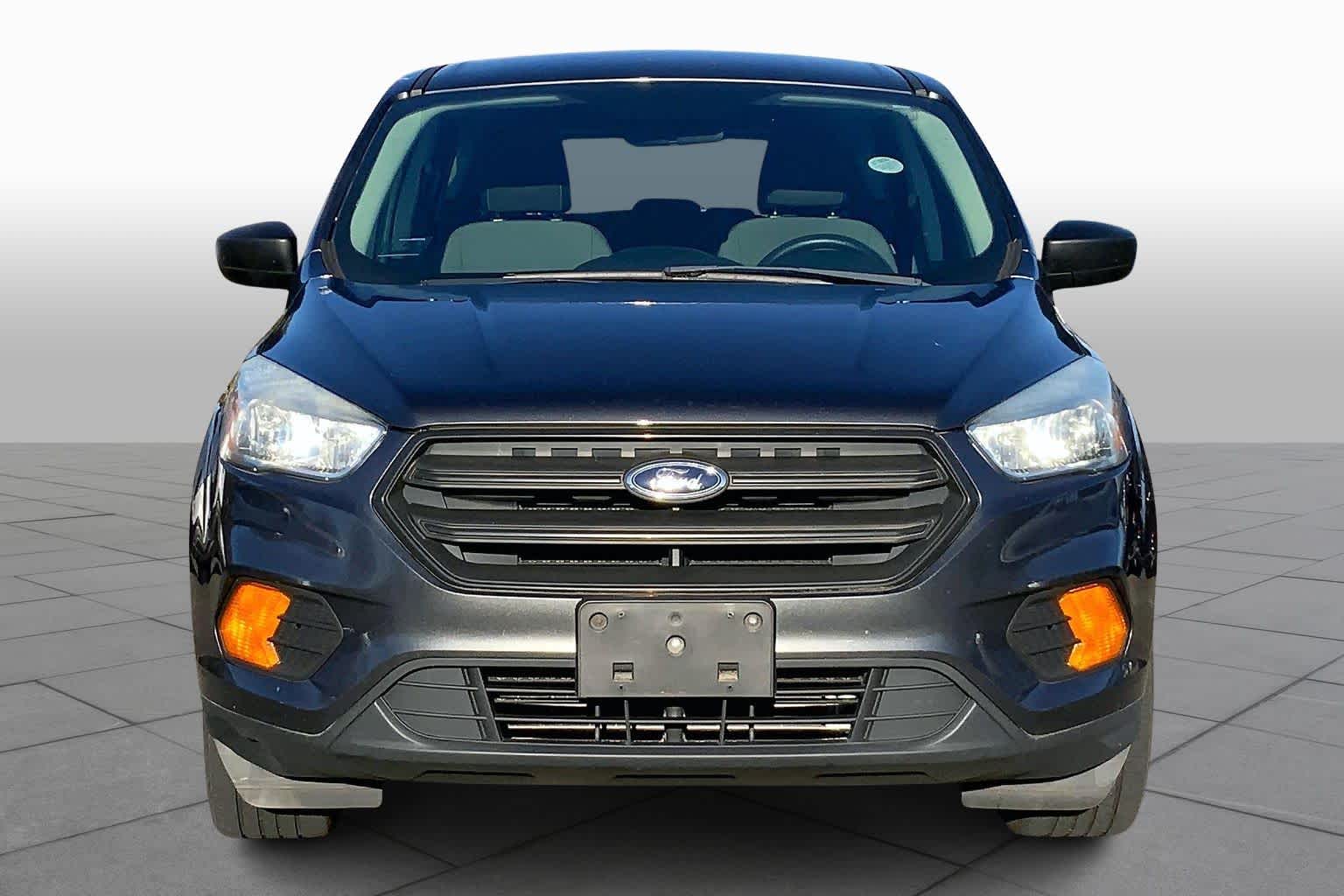 2017 Ford Escape S photo 3