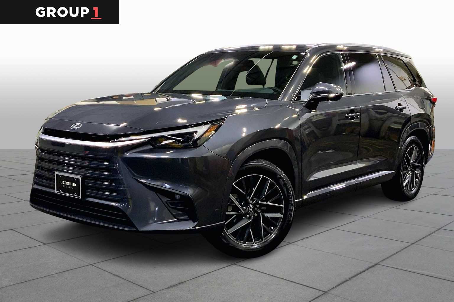 2025 Lexus TX Premium's photo