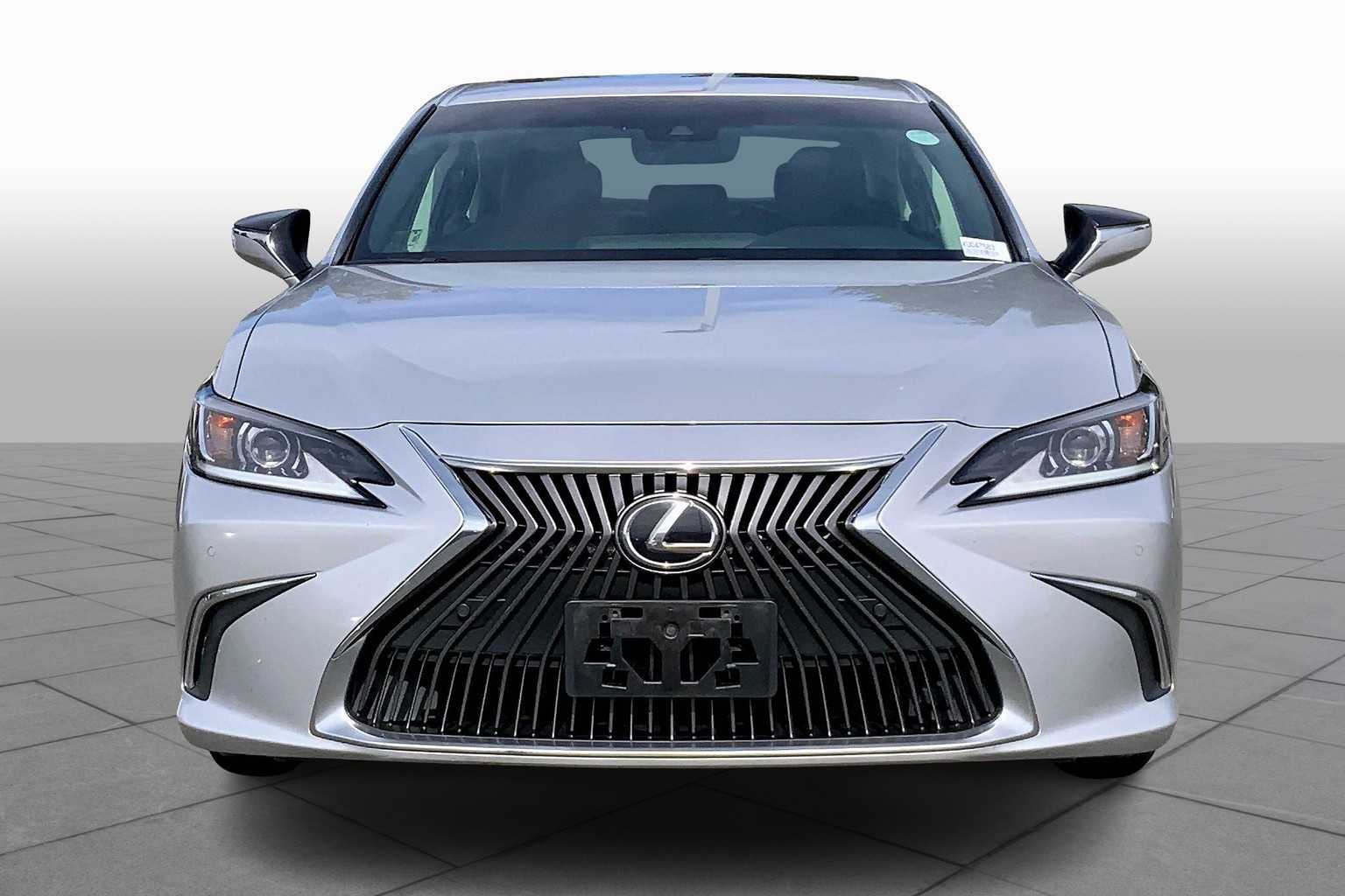 2019 Lexus ES 350 photo 3