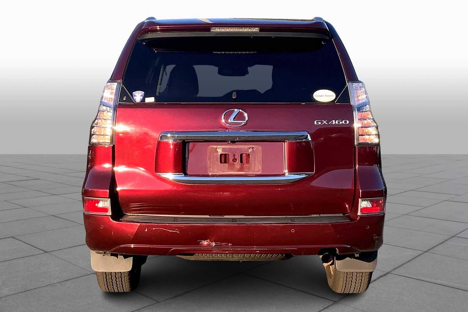 2015 Lexus GX 460 Luxury photo 3