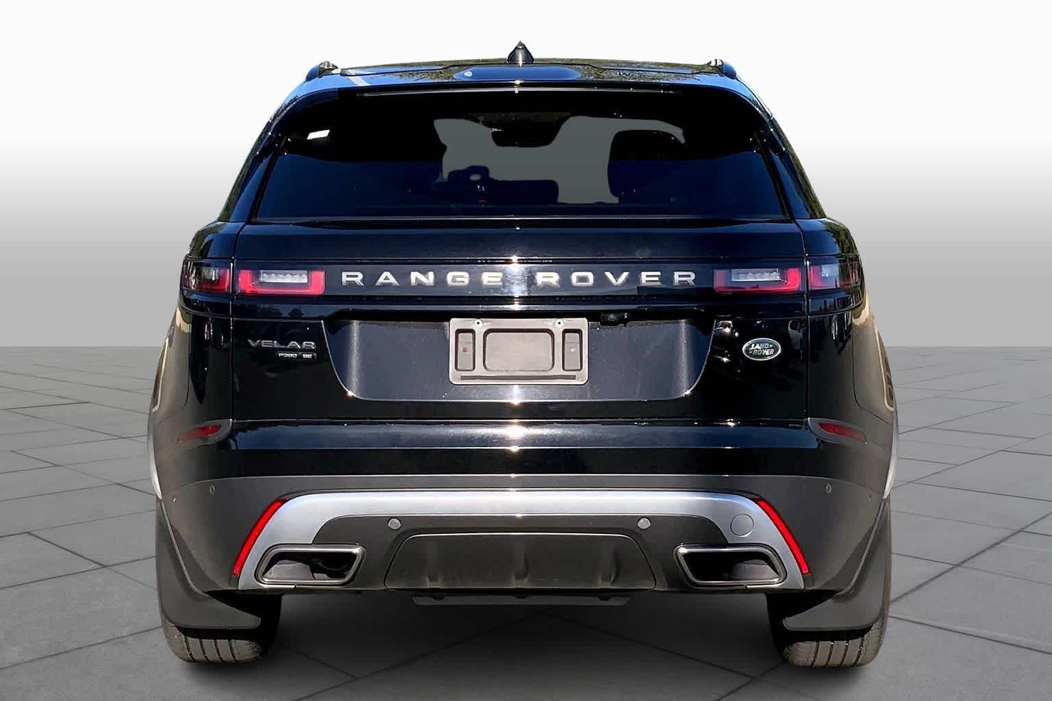 2018 Land Rover Range Rover Velar R-Dynamic SE photo 3
