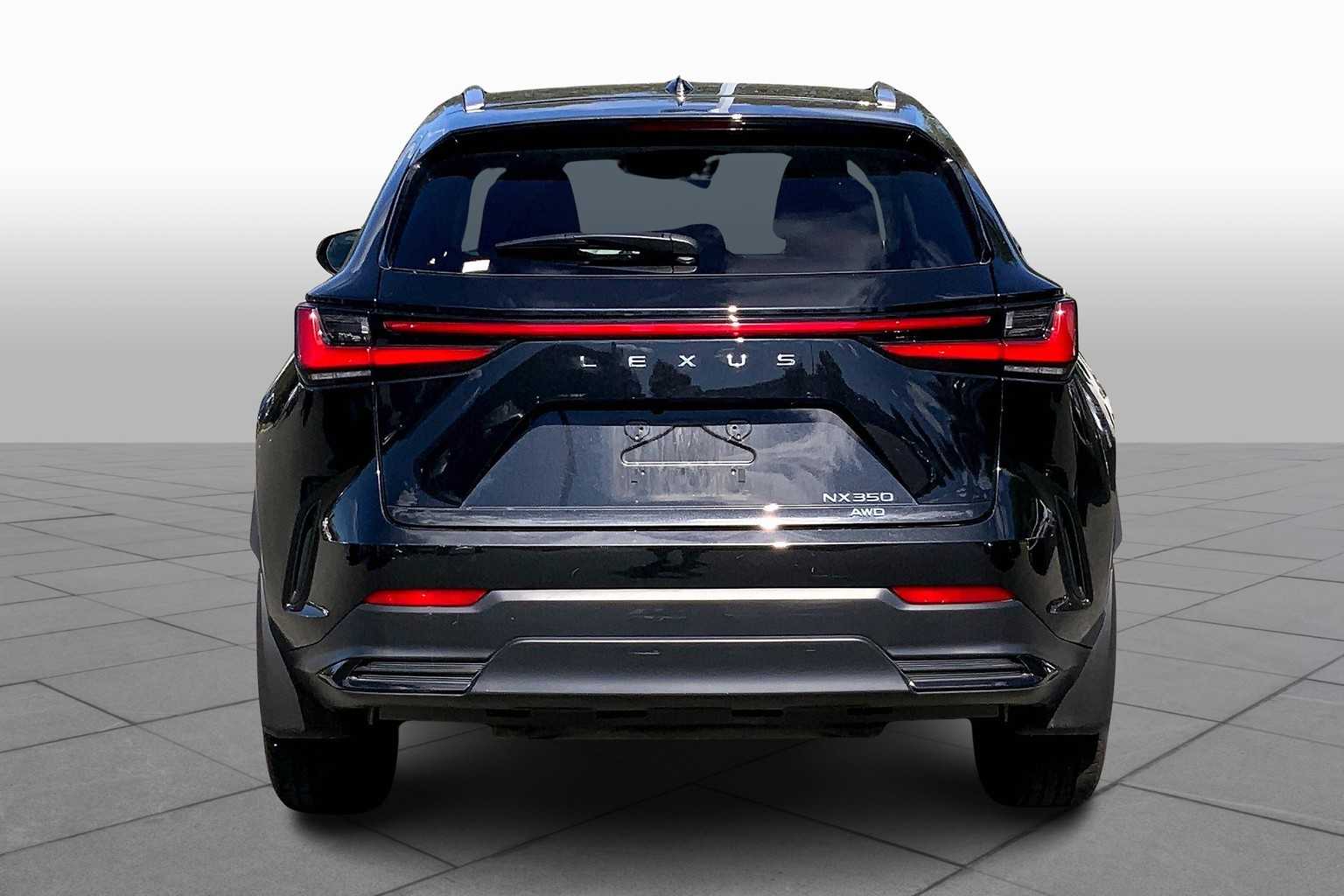 2022 Lexus NX photo 4