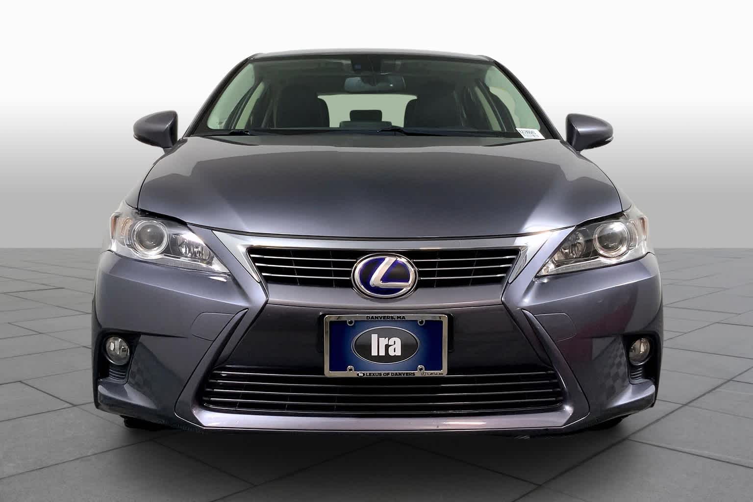 2014 Lexus CT 200h photo 3