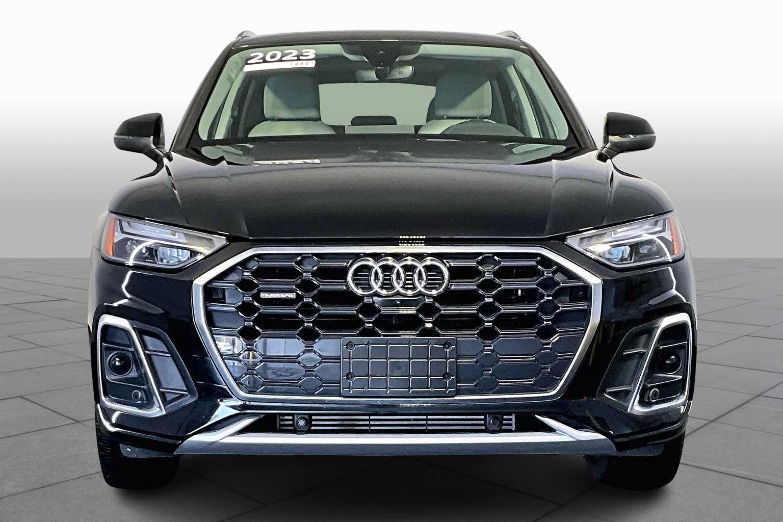 2023 Audi Q5 S line Premium Plus 45 TFSI photo 3
