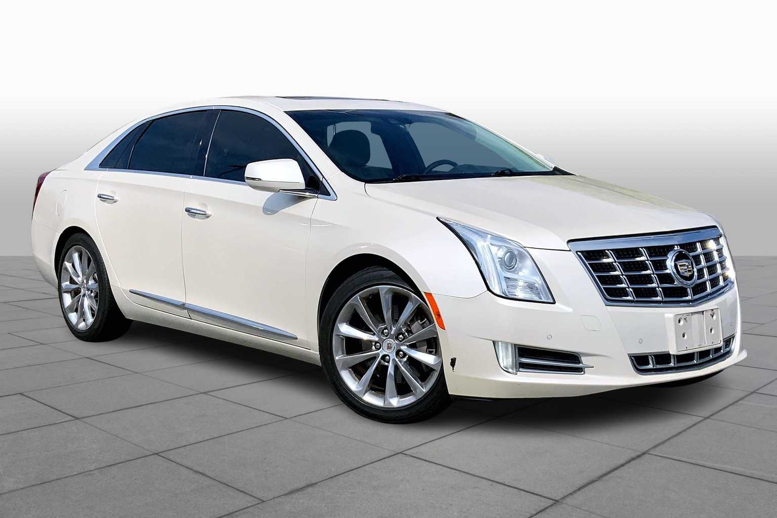 2013 Cadillac XTS Premium photo 2