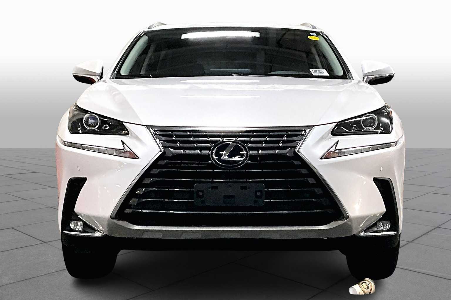 2020 Lexus NX 300 AWD photo 3