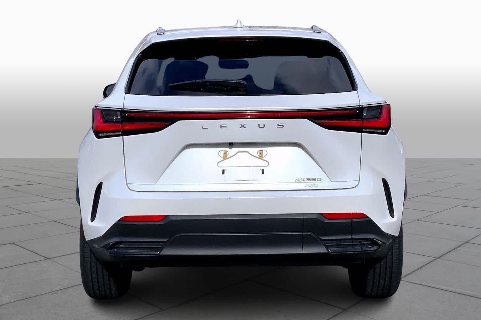 2024 Lexus NX 350 photo 4