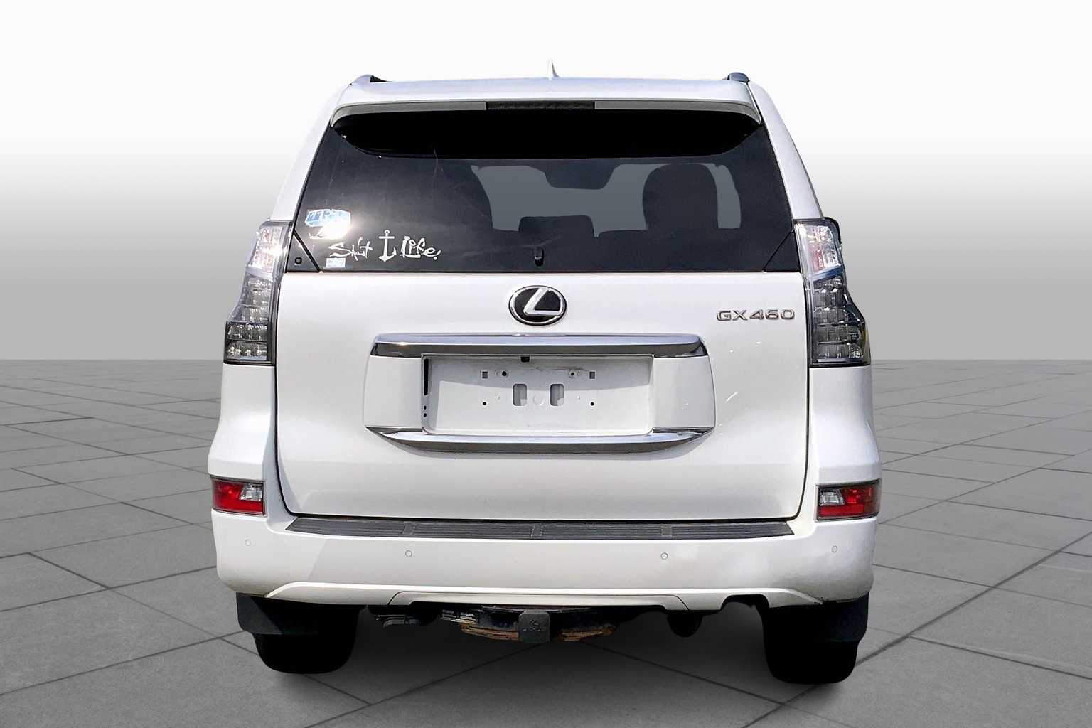 2020 Lexus GX 460 Premium photo 4