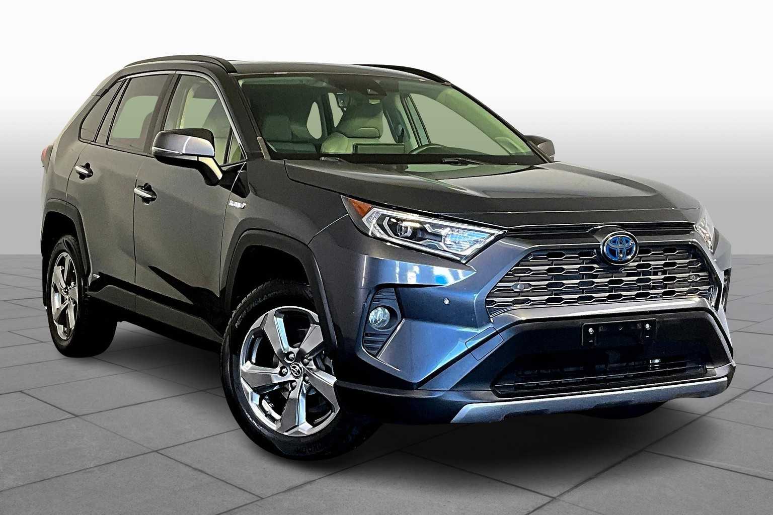 2019 Toyota RAV4 Hybrid Limited photo 2