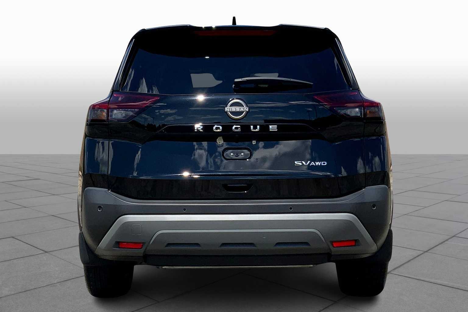 2023 Nissan Rogue SV photo 4