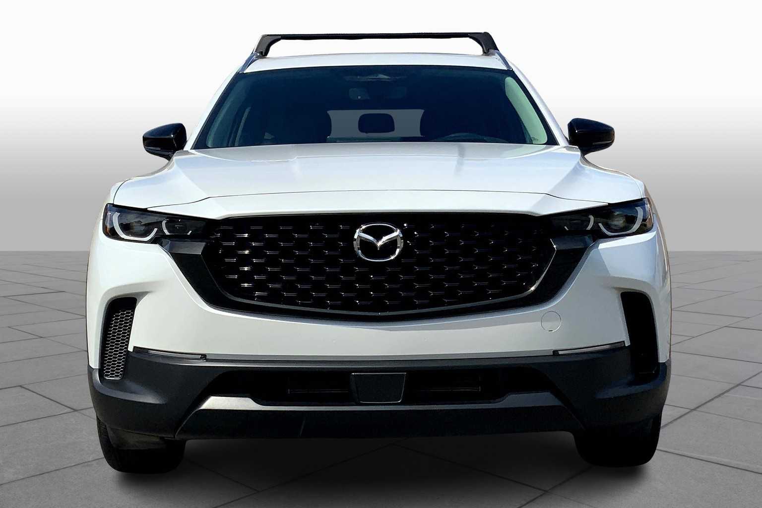 2025 Mazda CX-50 Premium Plus photo 3