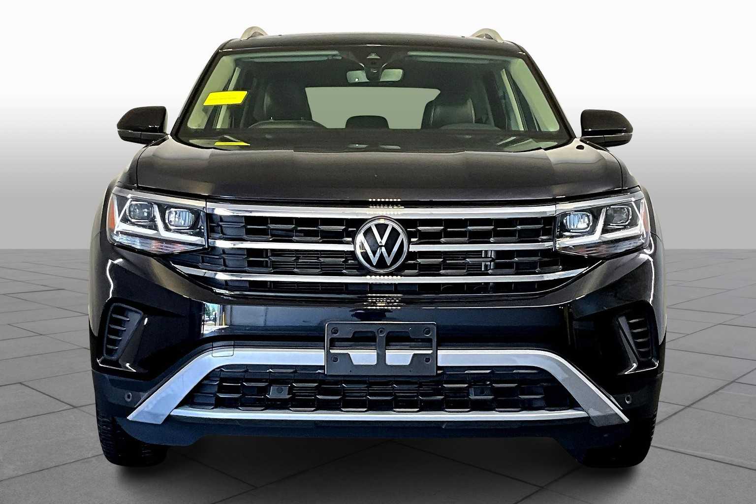 2022 Volkswagen Atlas V6 SEL photo 3