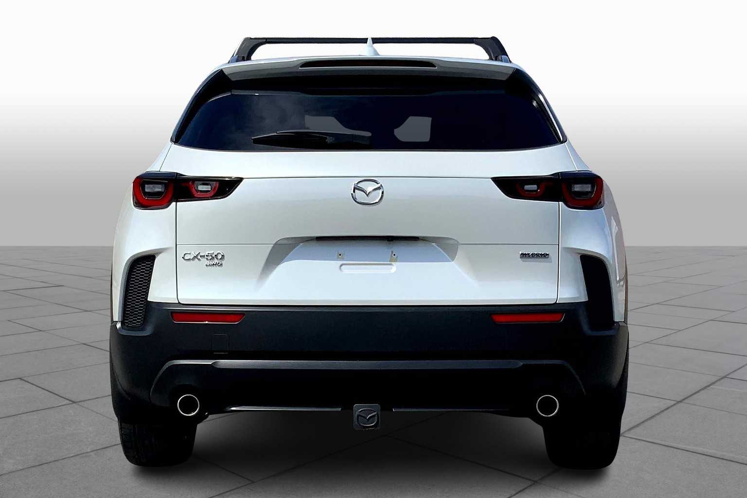 2025 Mazda CX-50 Premium Plus photo 4