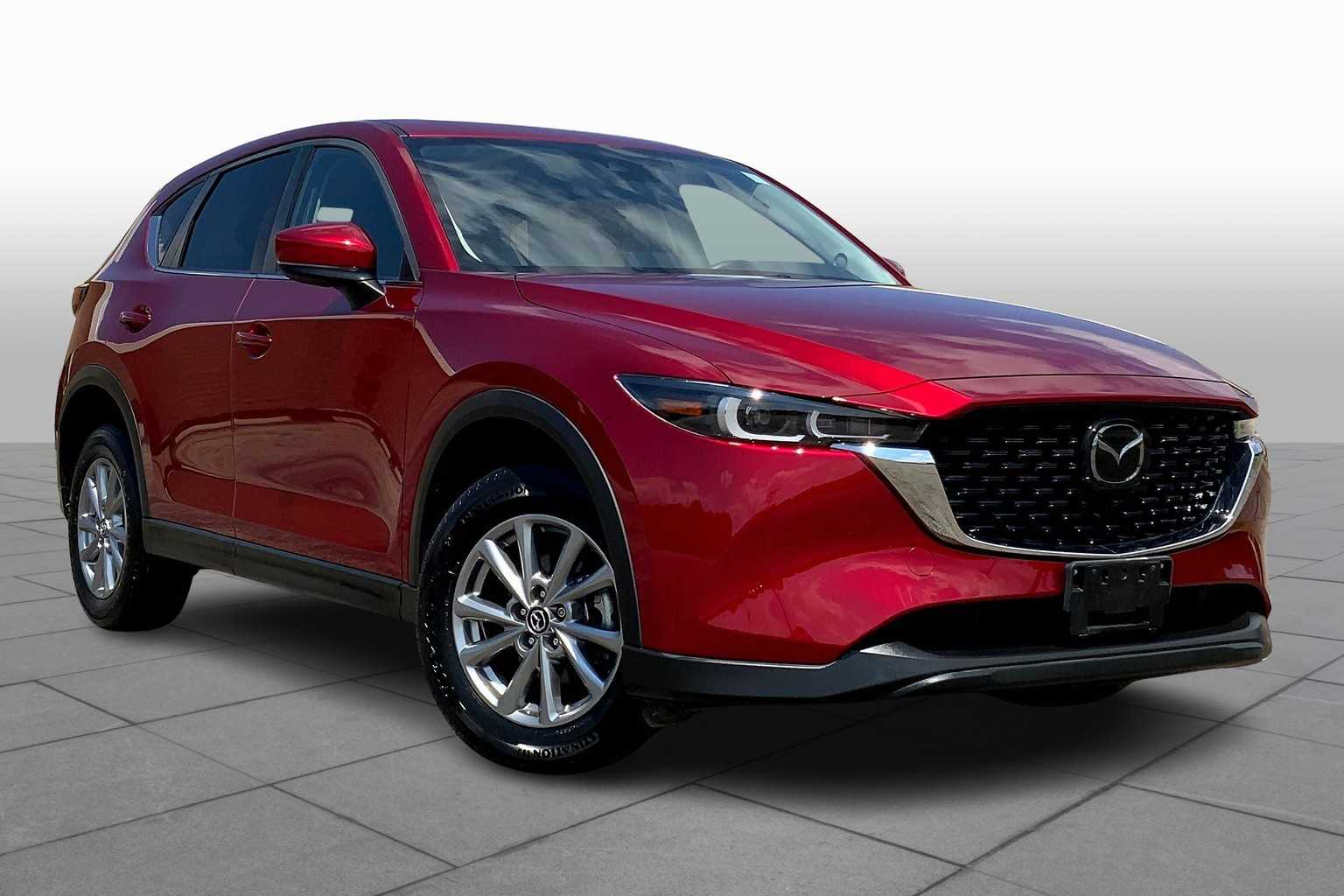 2022 Mazda CX-5 2.5 S Preferred photo 2