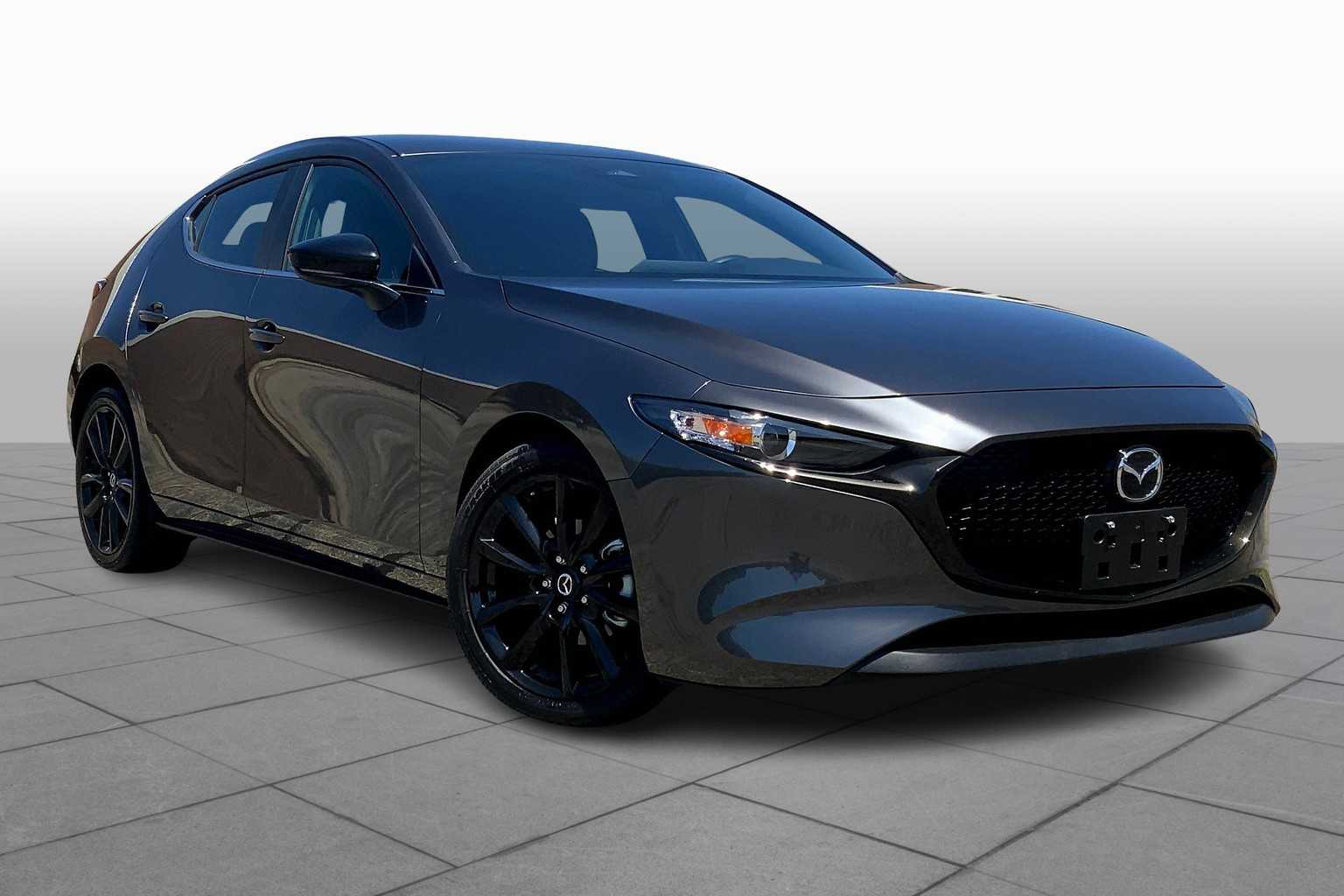 2024 Mazda Mazda3 Hatchback 2.5 Select Sport photo 2