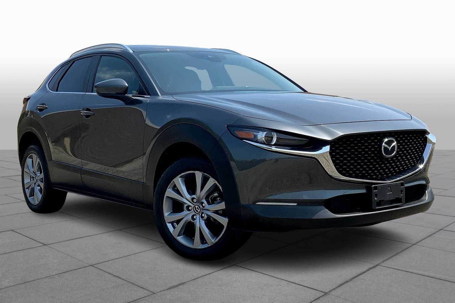 2022 Mazda CX-30 2.5 S Preferred photo 2