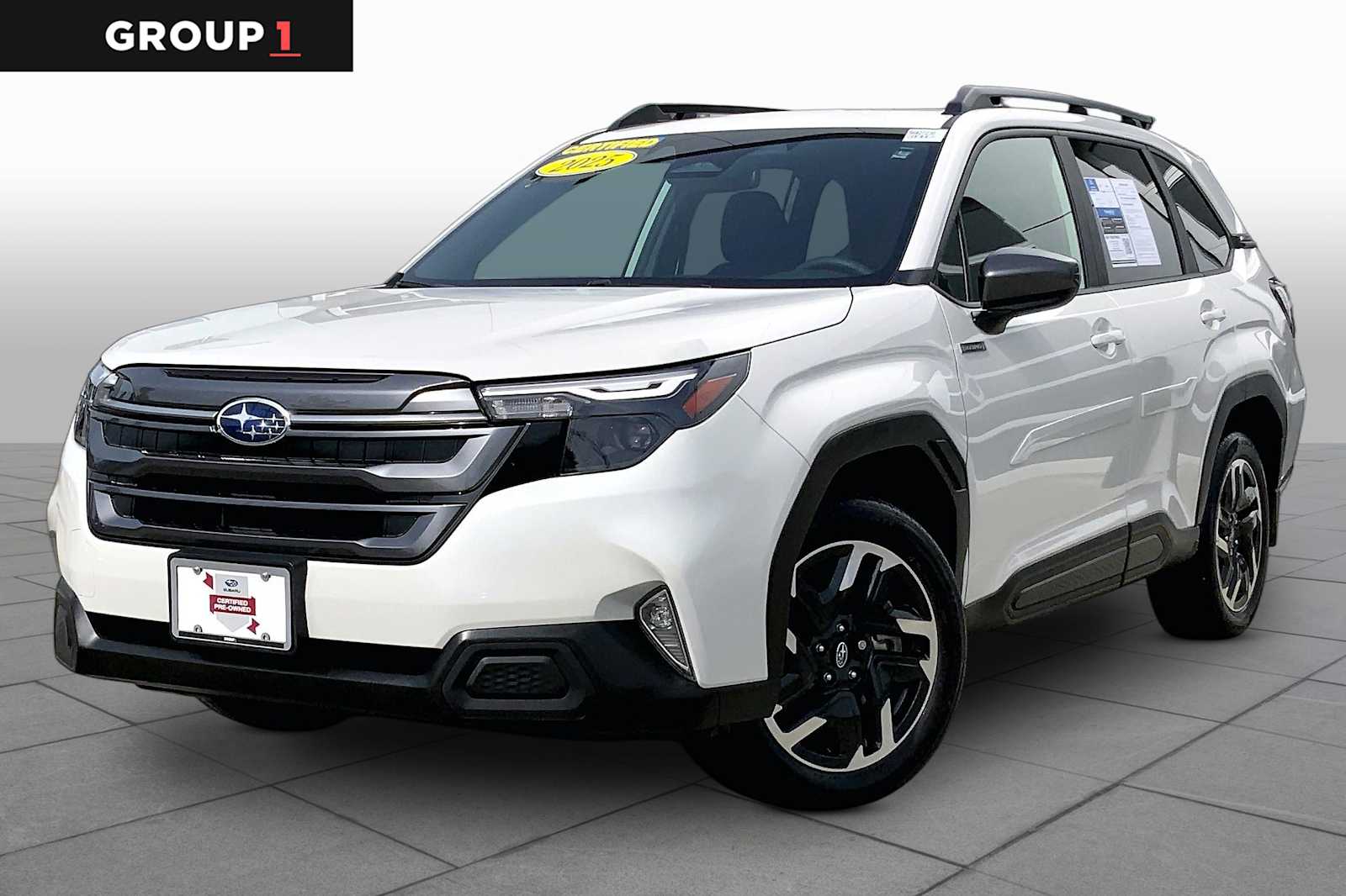 2025 Subaru Forester Premium Hybrid's photo