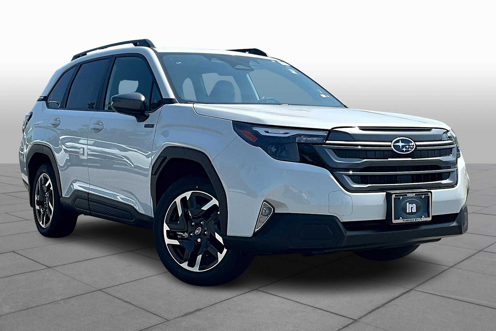 2025 Subaru Forester Premium photo 2