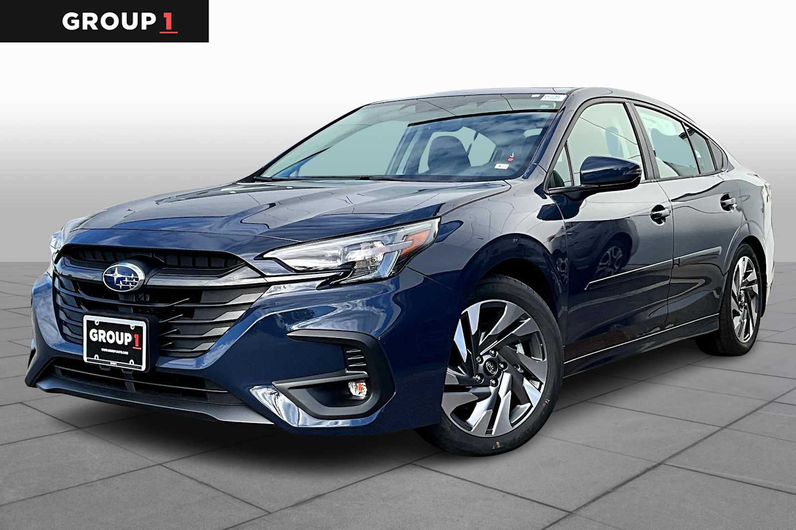 2025 Subaru Legacy Limited's photo