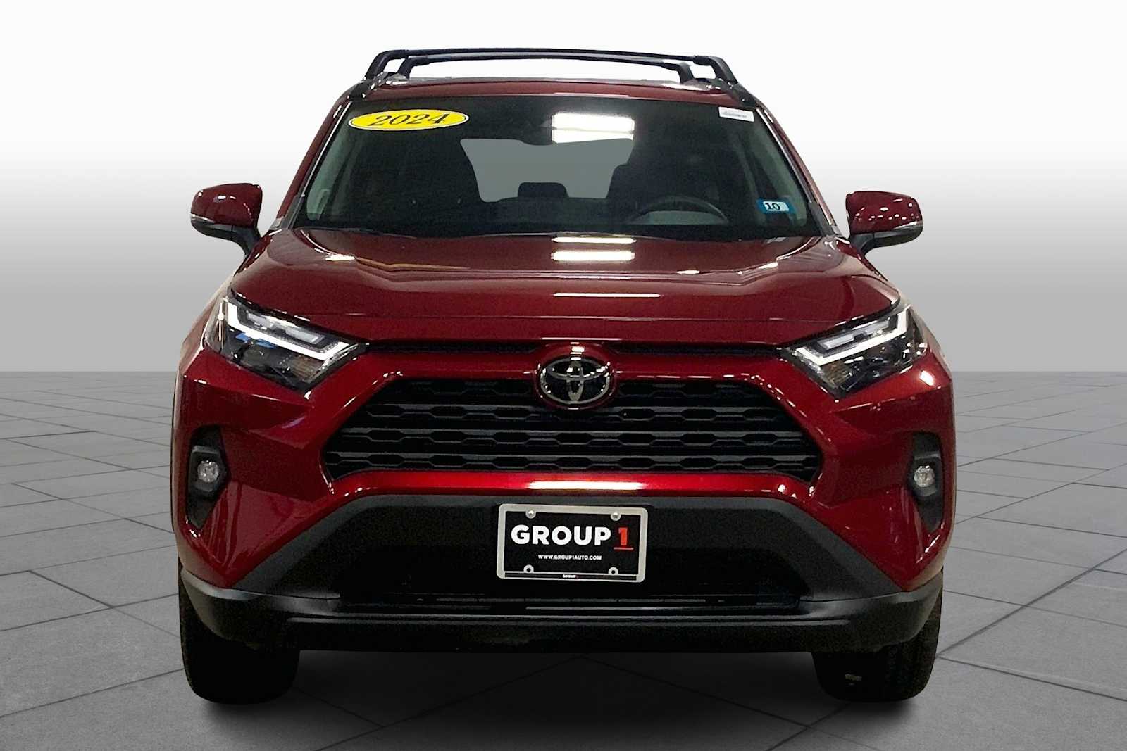 2024 Toyota RAV4 XLE Premium photo 3