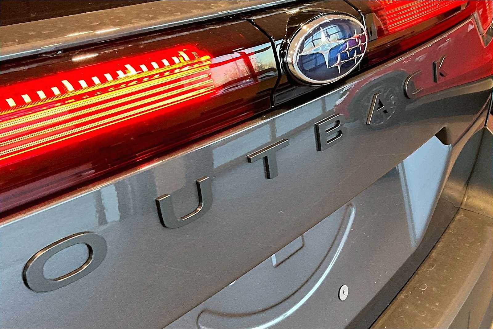 2026 Subaru Outback Premium - Photo 12