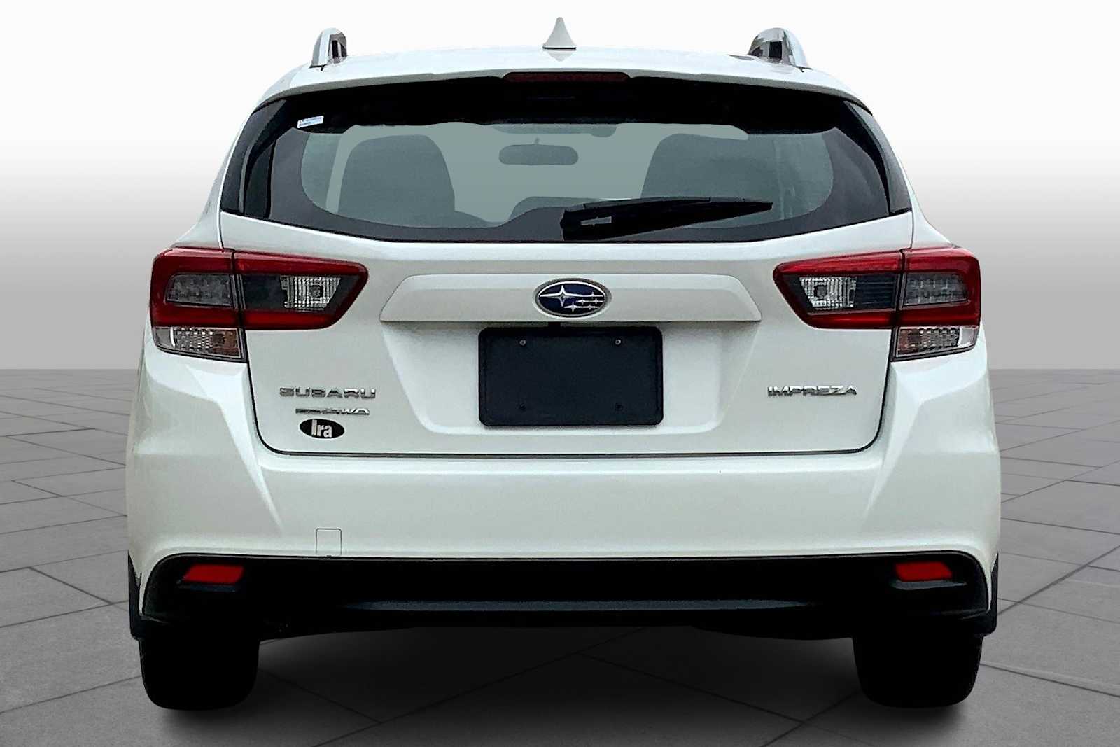 2023 Subaru Impreza Premium photo 4